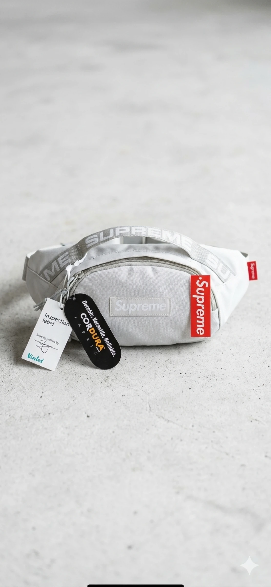 Supreme Sacoche Banane Argentée En Cordura - Neuf Avec Étiquette authenticité 
